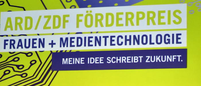 Der Förderpreis "Frauen + Medientechnologie" wird seit 2009 verliehen. Er soll dazu dienen, besonders tolle Arbeiten von Frauen sichtbar zu machen, um junge Studentinnen zu motivieren sich im Rahmen ihres Studiums mit dem Bereich audiovisuelle Medienproduktion und -distribution zu beschäftigen.